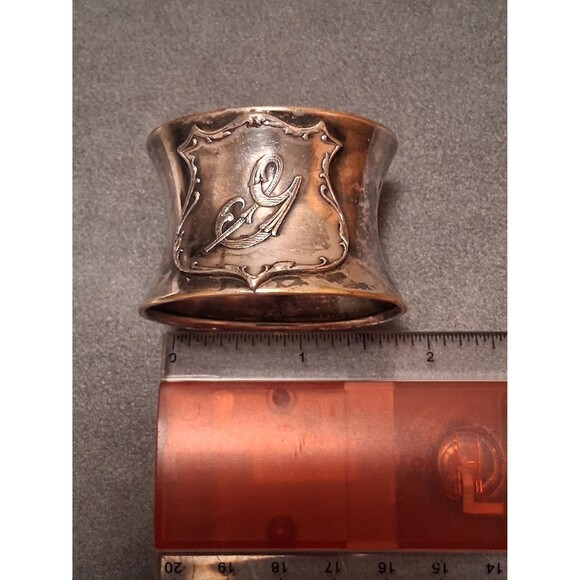 Antique Napkin Ring Silverplate K & Co - Picture 4 of 4